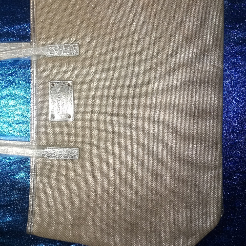 Michael Kors Chic tote Shoulder Bag
